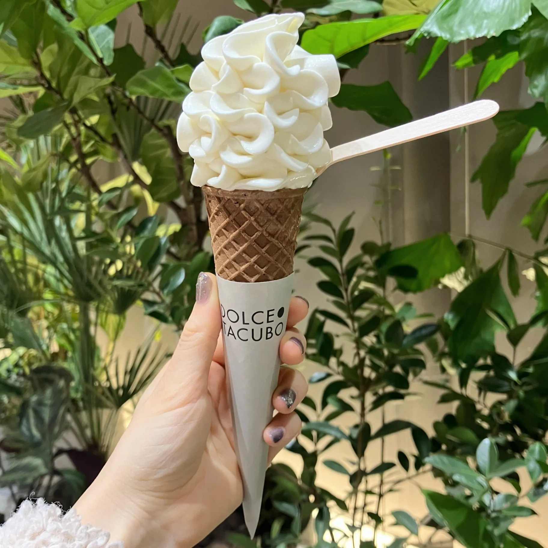 芸術を味わうソフトクリーム、ドルチェタクボ。｜偏愛東京