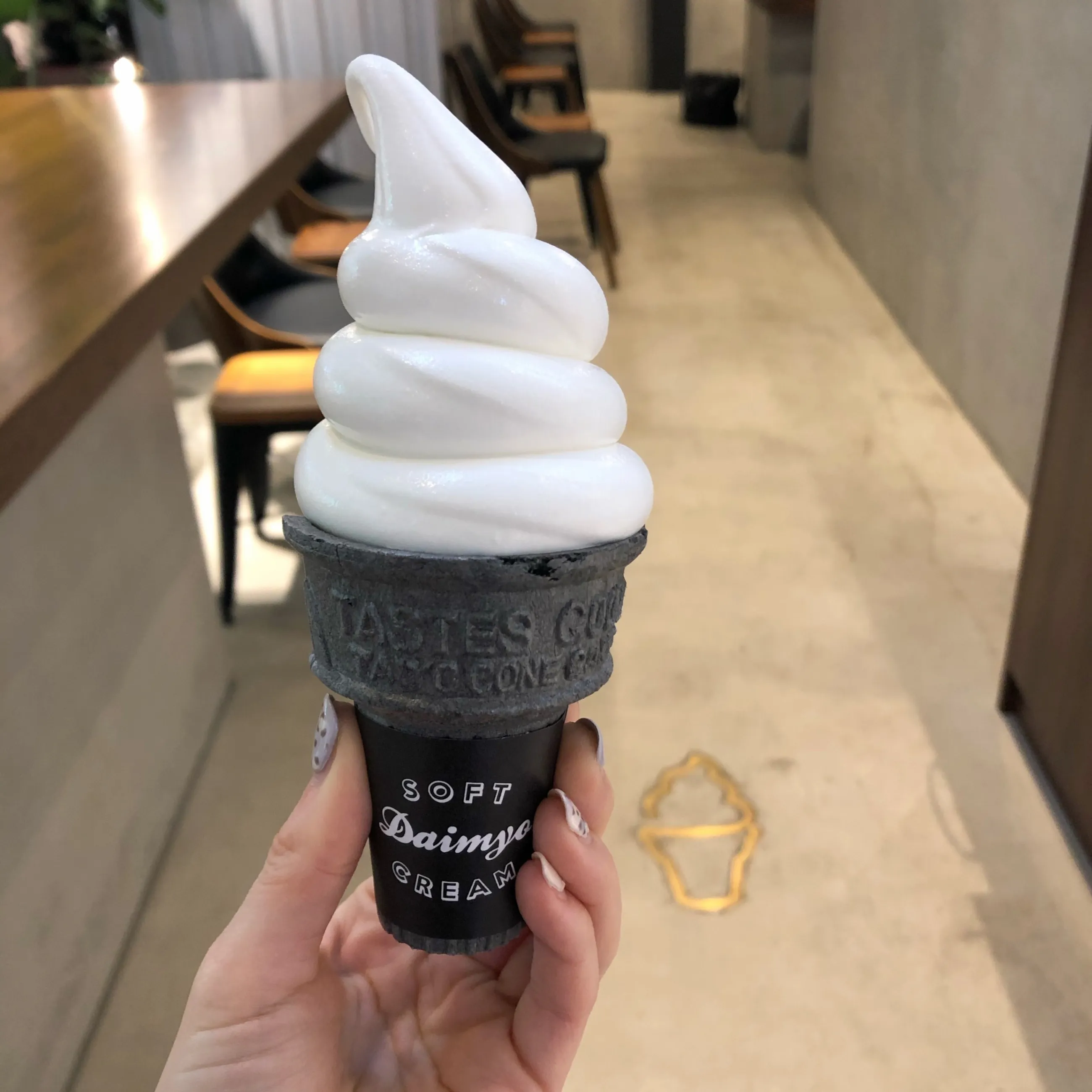 福岡で大人気のソフトクリームが食べられる◎渋谷MIYASHITA CAFE +