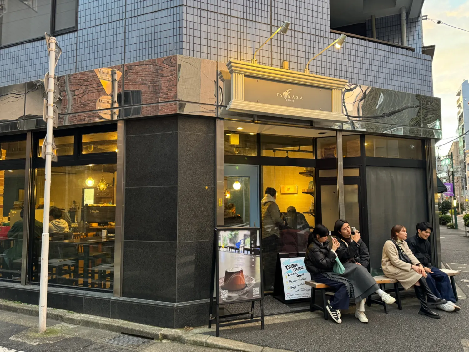 新宿御苑前にあるTSUBASA COFFEE