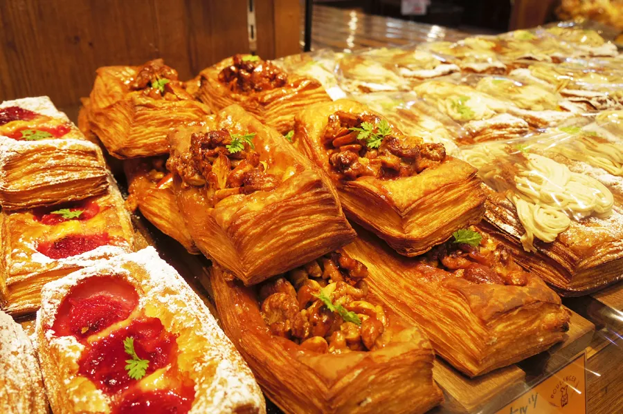 焼きたてパンも100円！東京都内の百均ベーカリーまとめ