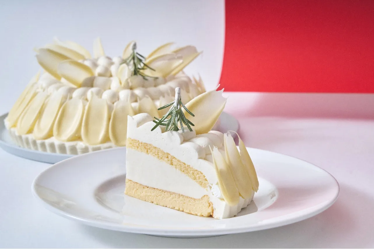 ▲「ベイクド＆レア、マスカルポーネの“生”チーズケーキ」