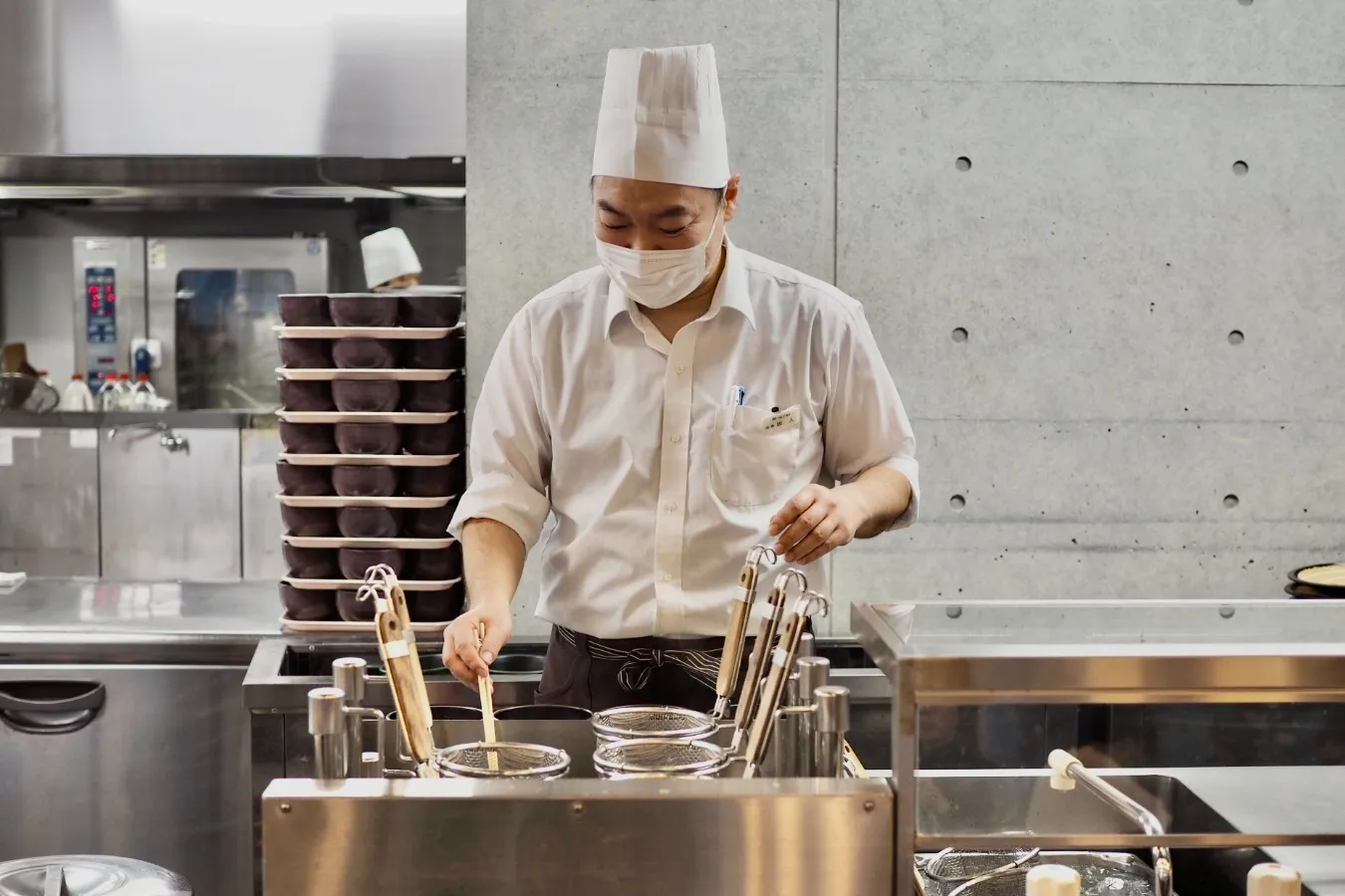 ▲和［NAGOMI］店長の坂入さん