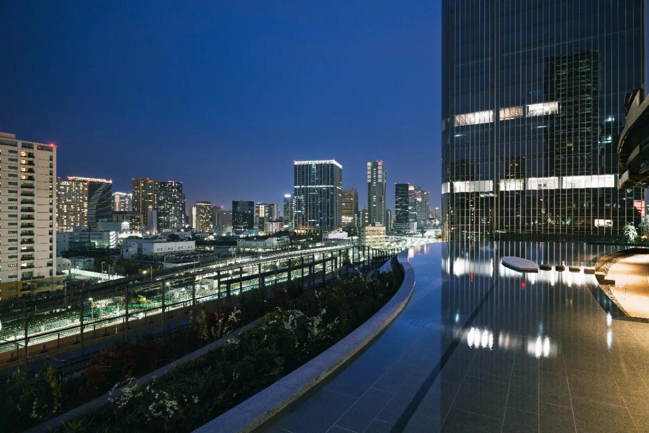 ▲「月見テラス」夜Ver Photo: Yasuyuki TAKAKI