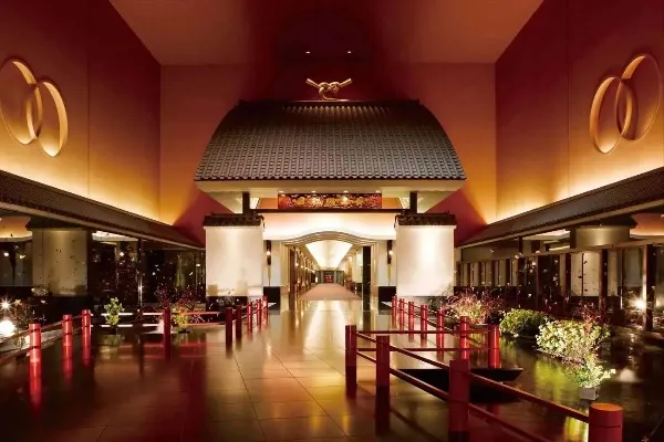 駅近＆屋内で雨の日デートにオススメ！大人の遊び場11選