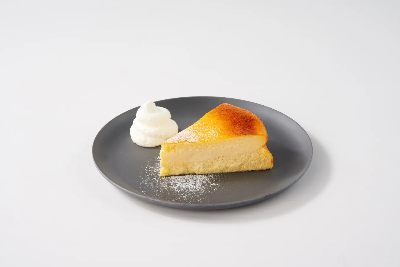 ▲「クリーミーバスクチーズケーキ」