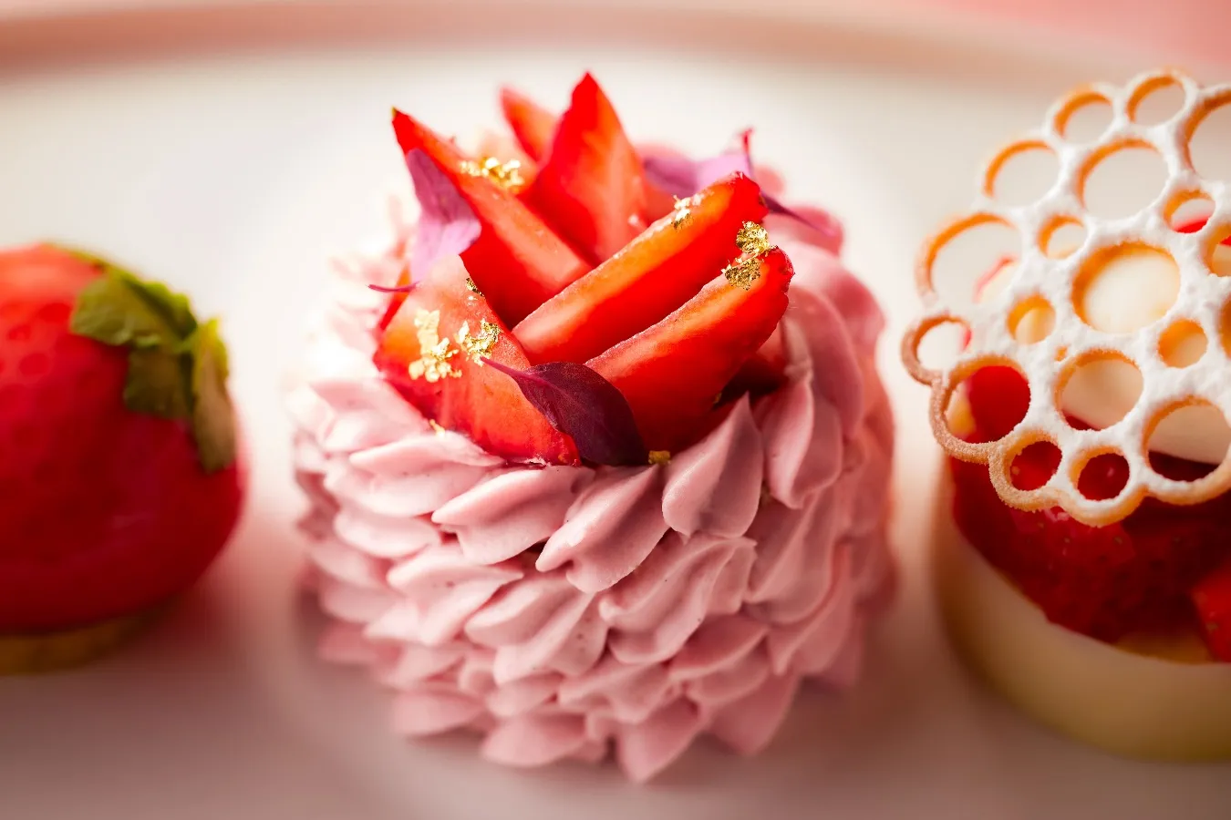 ▲「いちごダックワーズサンドケーキ」