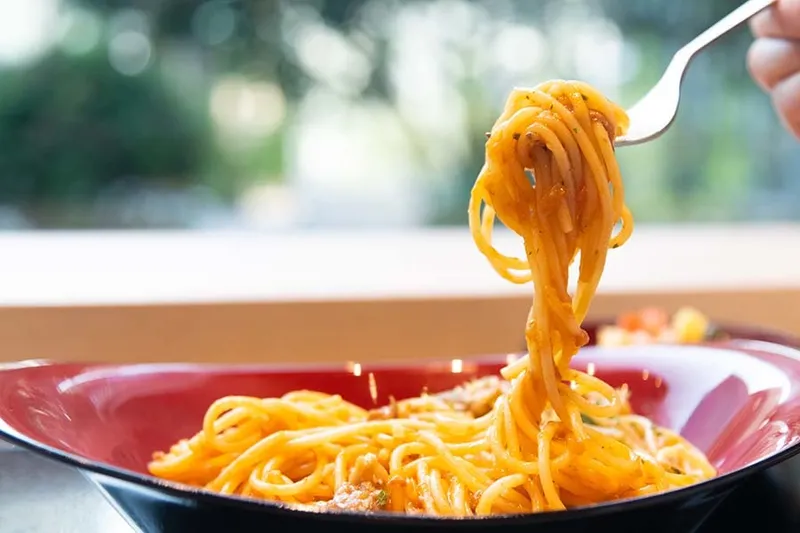 サイゼリヤのパスタ専門店「伊麺処（パスタドコ）」で一人飯