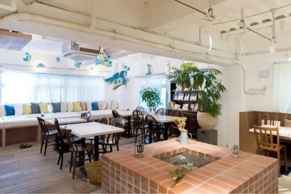 池袋のおすすめカフェまとめ！レトロ喫茶やお花カフェetc.