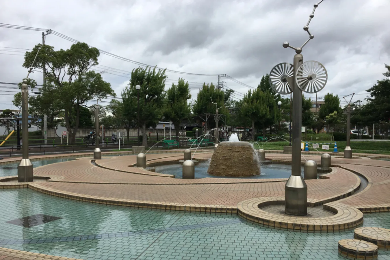 東京「じゃぶじゃぶ池・水遊び場」がある公園10選【2025】_2515501