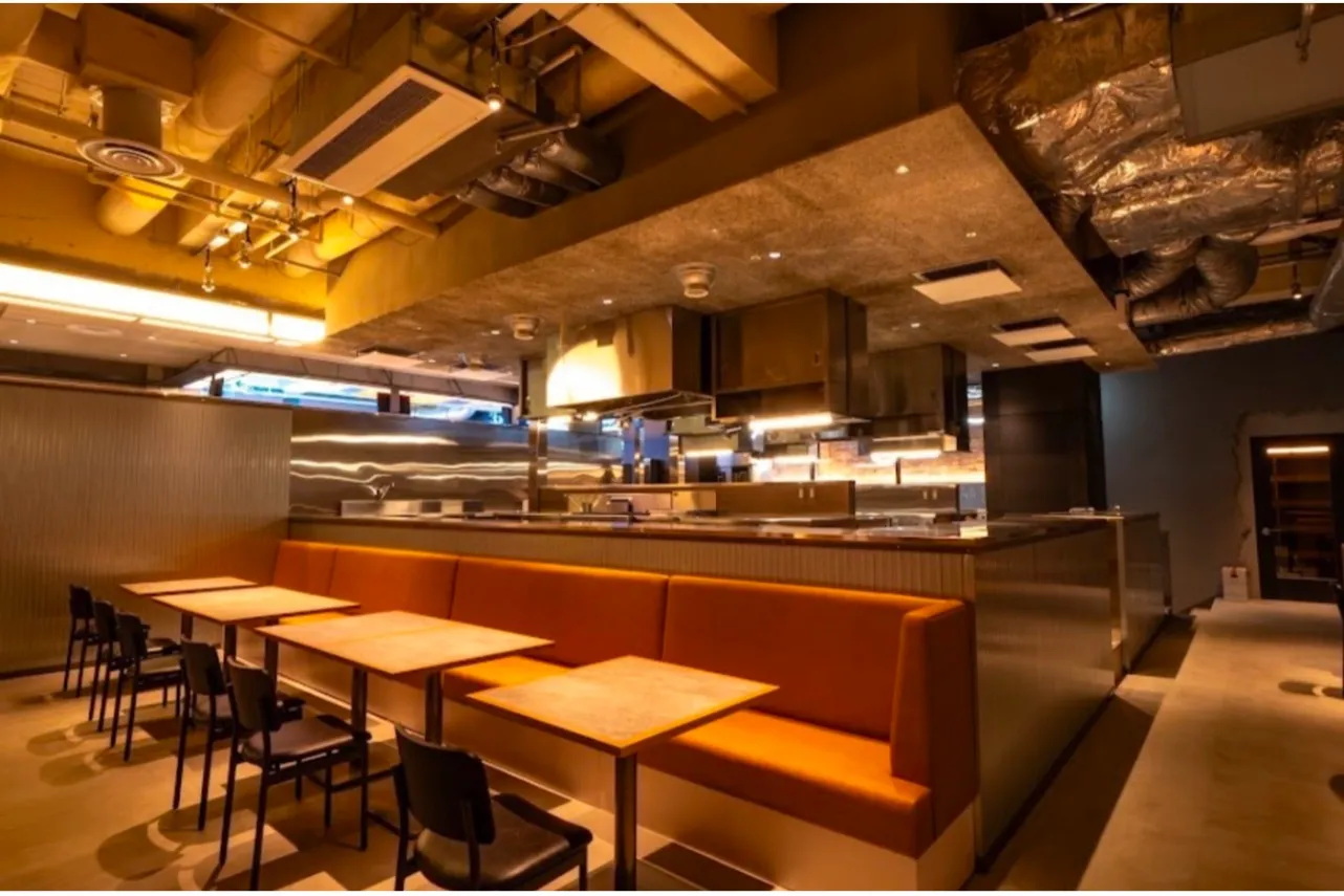 名物は“切ったやつ”!神戸発の人気ハンバーガー店「ブリスクスタンド」新宿にオープン_2624344