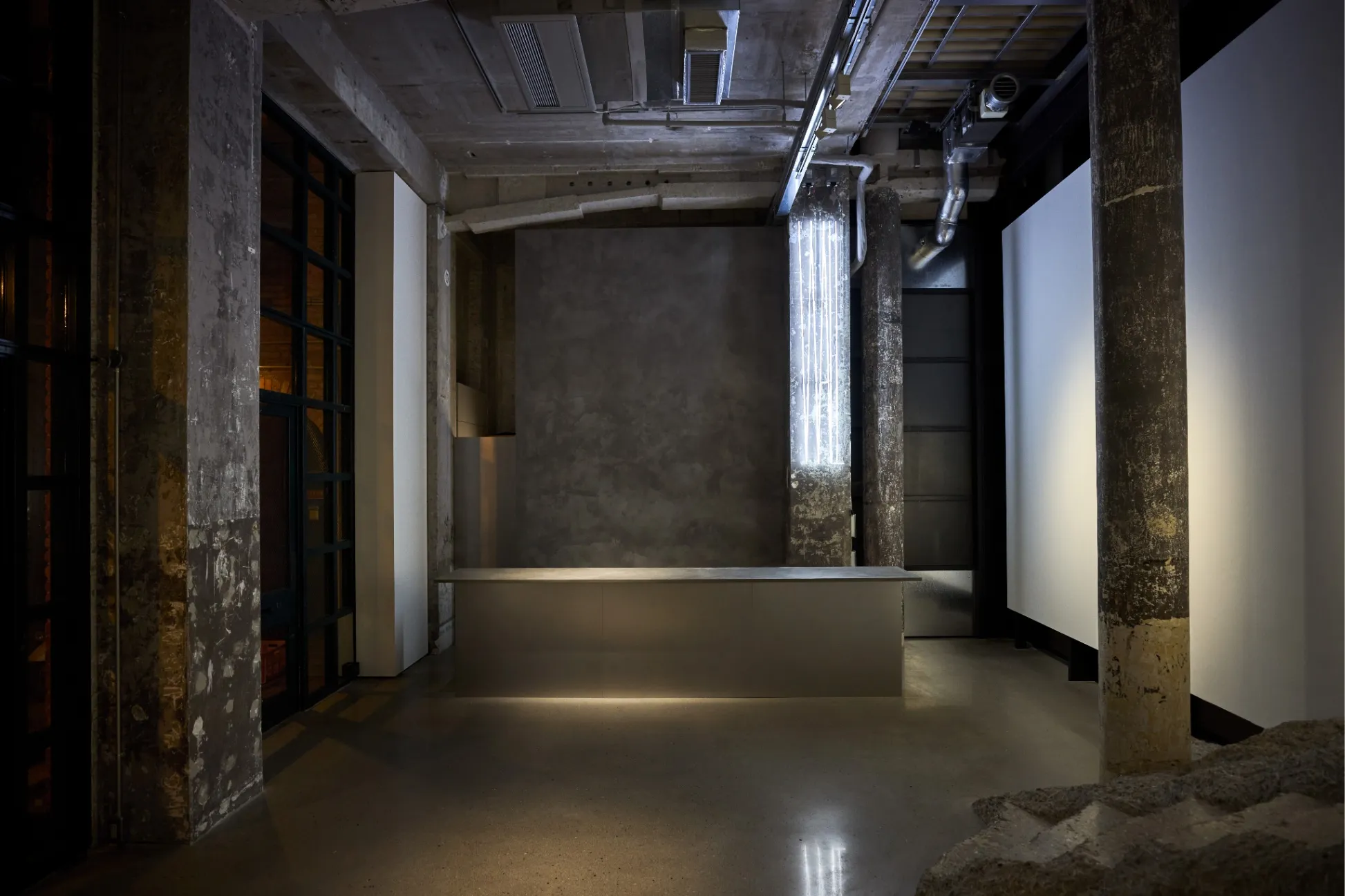 エイベックス手掛けるアートスポット「WALL_alternative」西麻布に誕生