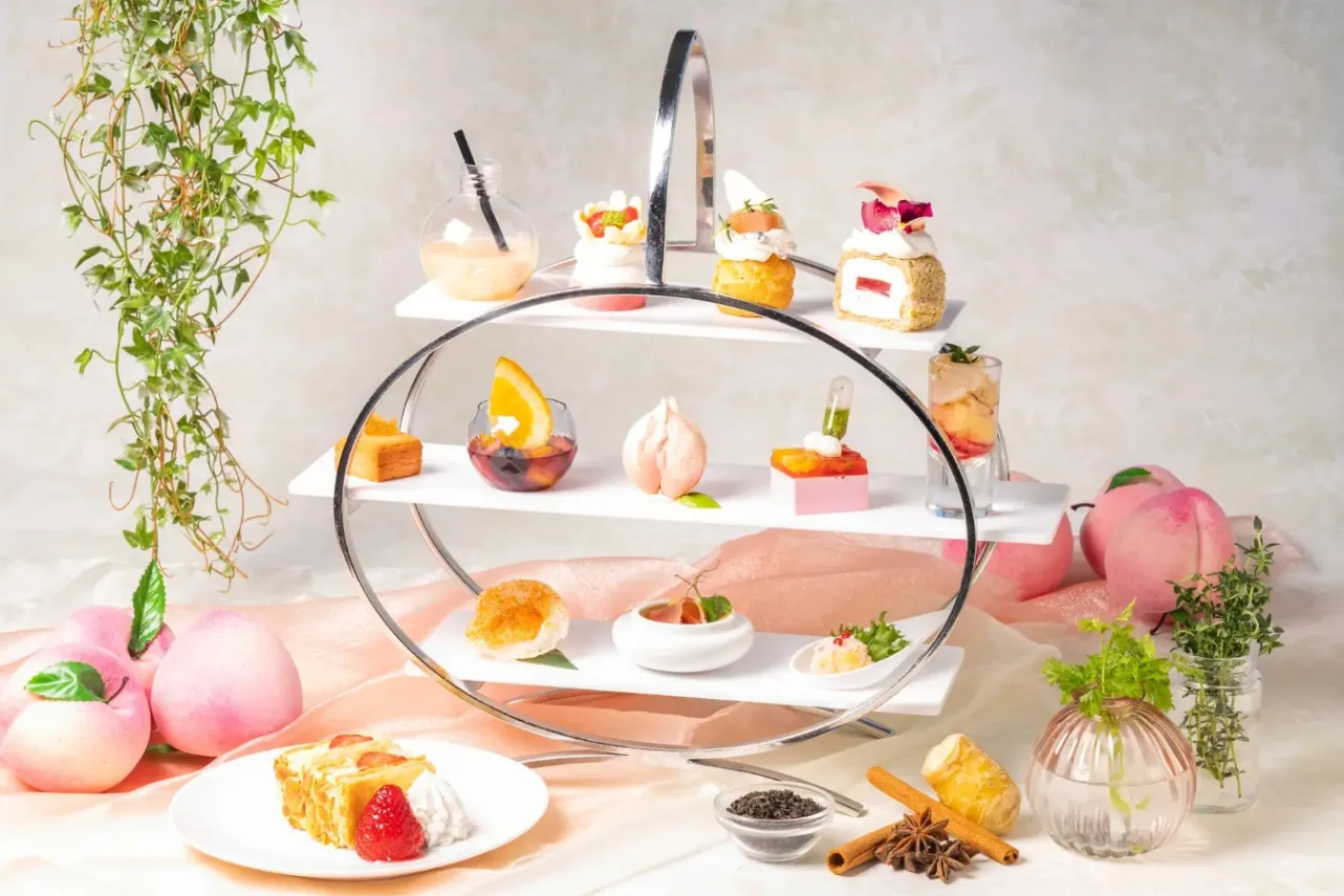 ▲「桃のアフタヌーンティー『Aroma』」