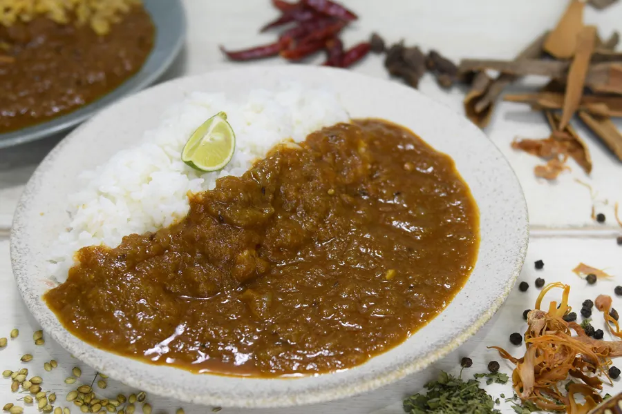 「TOKYO SPICE ななCURRY 青山」オープン
