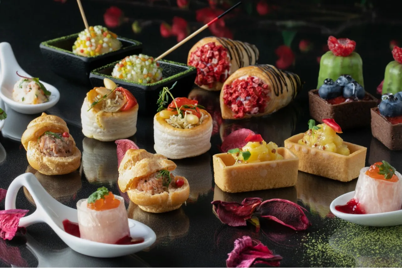 〈いちご×八女茶〉恋する八女茶。アフタヌーンティー