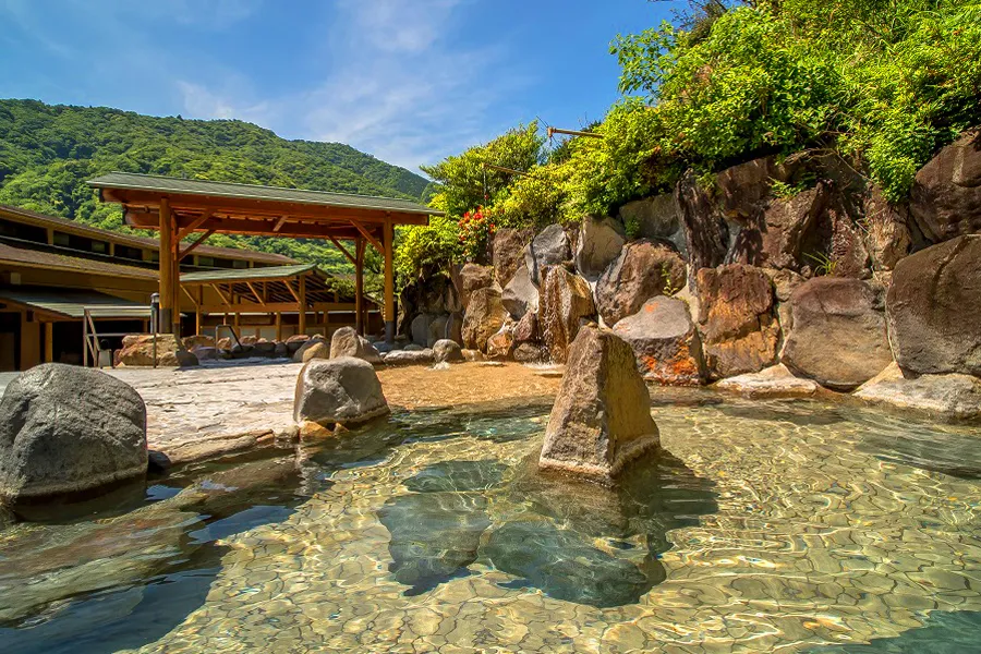 【箱根】恋愛運UP神社に温泉も！日帰りひとり旅プラン