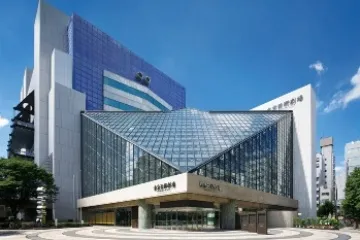 東京芸術劇場