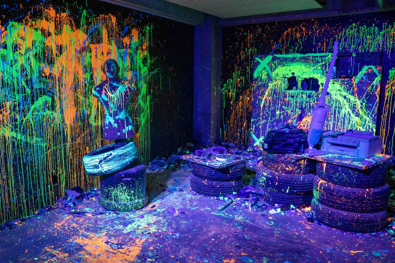 ▲NEON SMASH