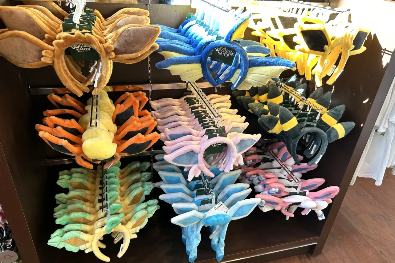 ▲ポケモンになった気分を楽しめるカチューシャ（撮影：レッツエンジョイ東京編集部）
