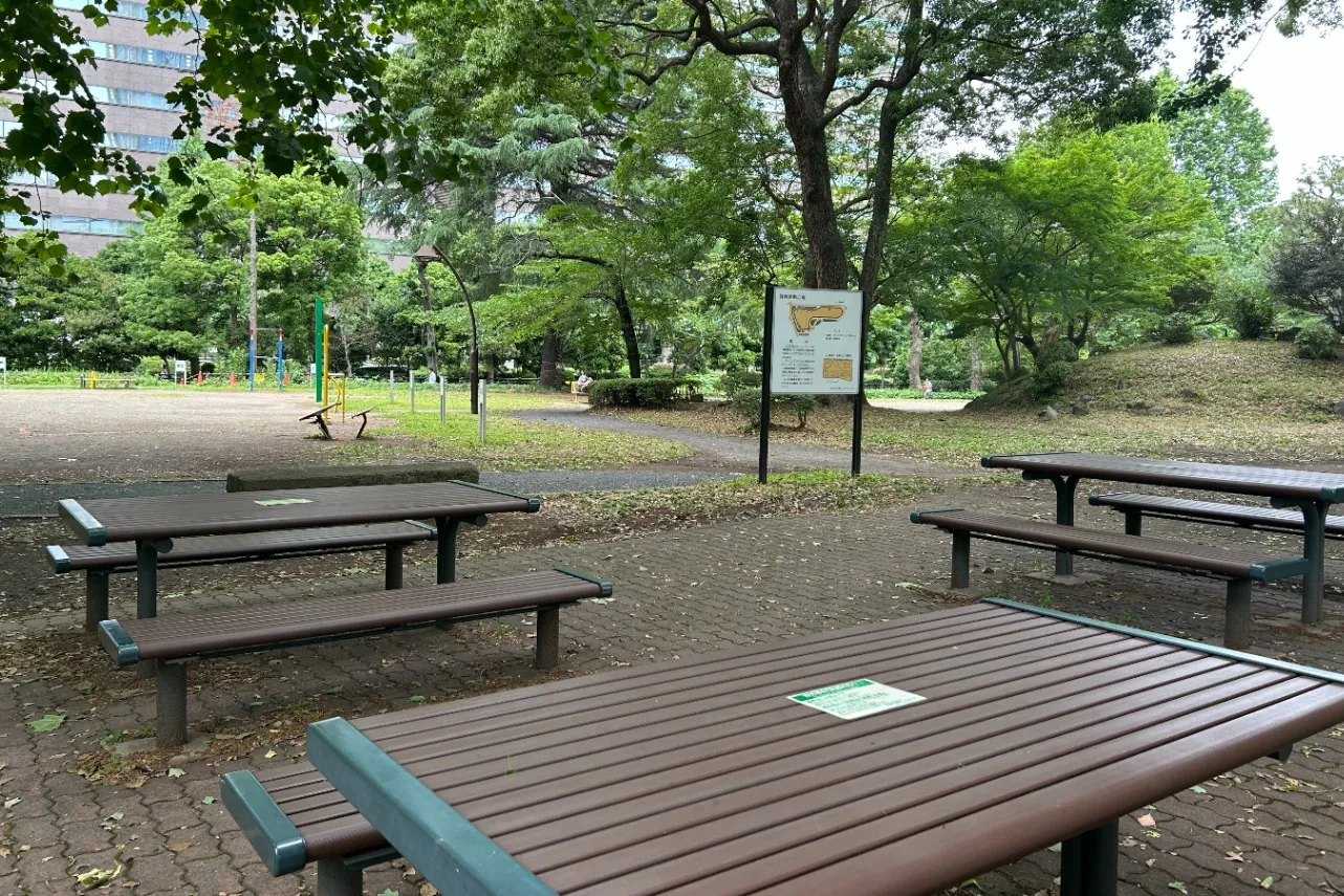 都会のど真ん中でリフレッシュ！日比谷公園「健康運動広場」で気軽に体を動かそう_3718784