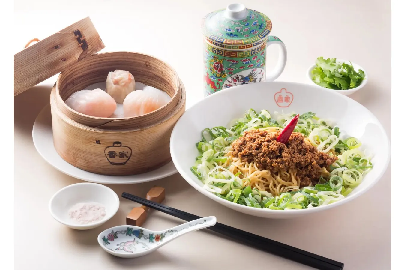 ▲「極上担々麺 香家　五反田JPビルディング店」
