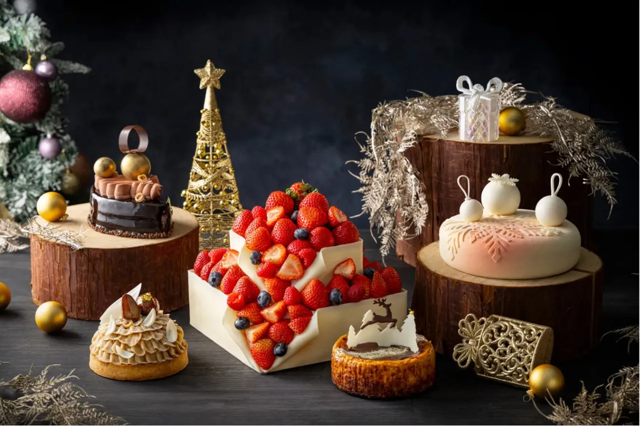 【コンラッド東京】25年クリスマスケーキが登場！“ベリーあふれる”ボックス型ケーキも_2870002