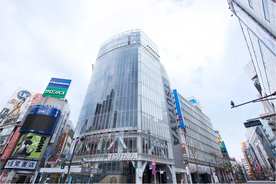 「渋谷 TSUTAYA」がリニューアル！“推し”スペースやコラボカフェなど