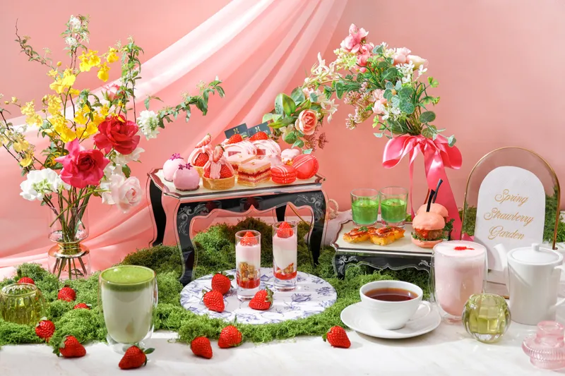 “フラワーガーデン”がモチーフのいちごアフタヌーンティー登場！表参道のカフェより