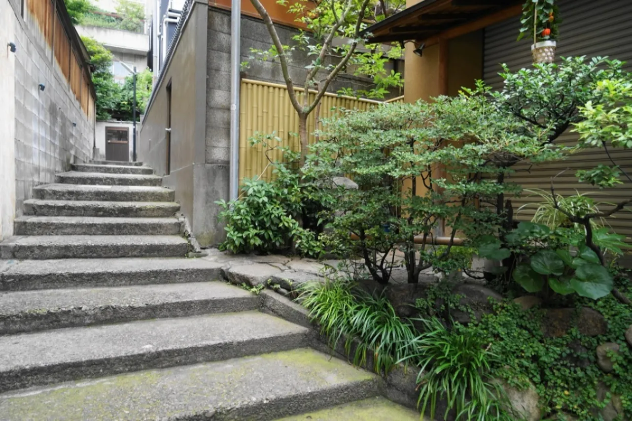 ▲芸者小道(芸者小路)