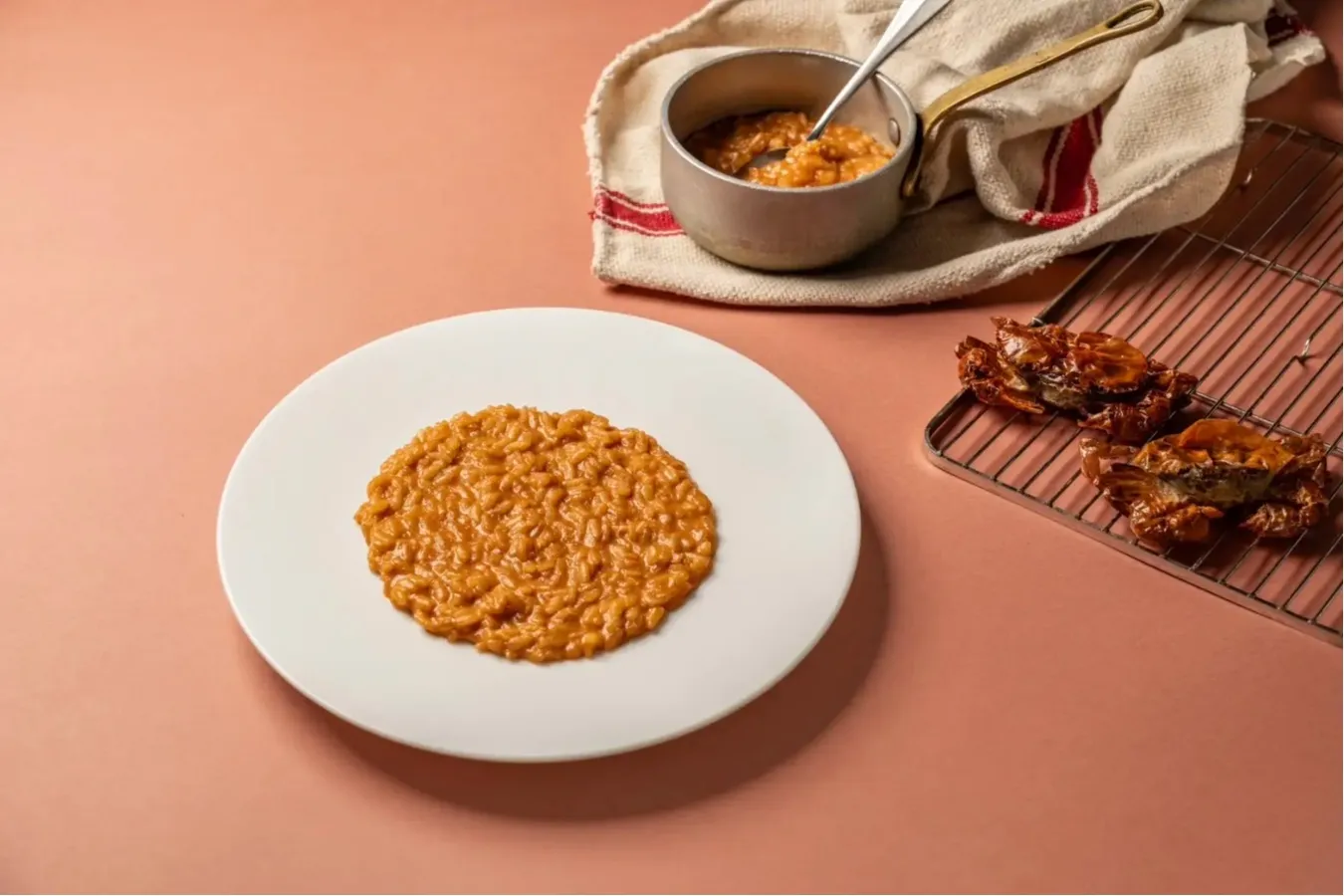 ▲「記憶に残る〆の一皿　〆の濃厚ビスクリゾット」（ディナーコースのみ、+700円　2p～）