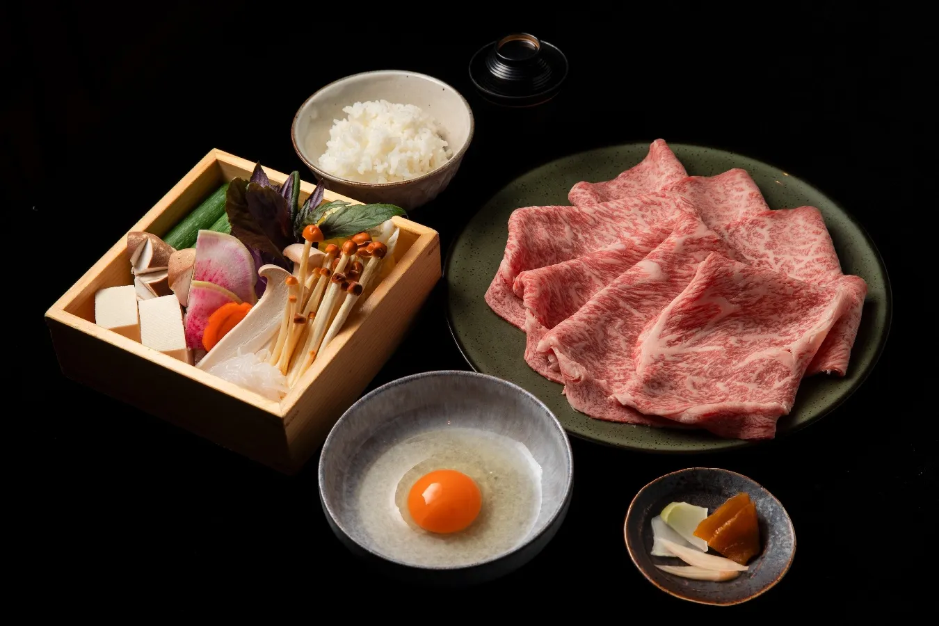 “A5ランク和牛”を好きなだけ！「食べ放題 すき焼き十二天」広尾にオープン_1668779