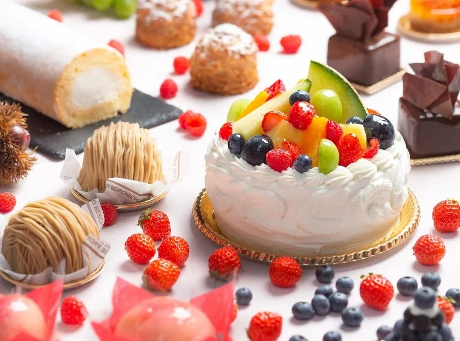 多彩なスイーツ！「川崎日航ホテル」ペストリーショップオープン