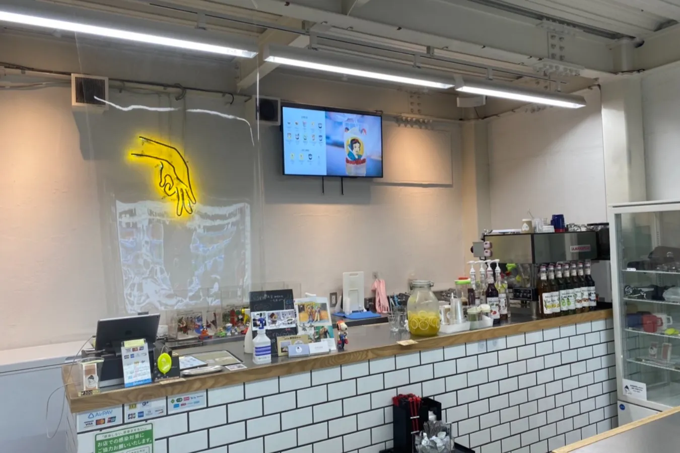 7色のクリームソーダも！ひんやり冷たいドリンクが飲める店7選【東京】_397458