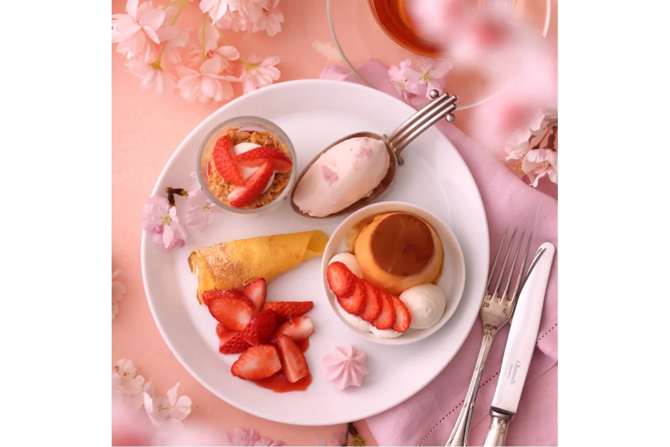 【キハチ 青山本店】“お花見”アフタヌーンティーが登場！桜＆イチゴの春スイーツ_2248334