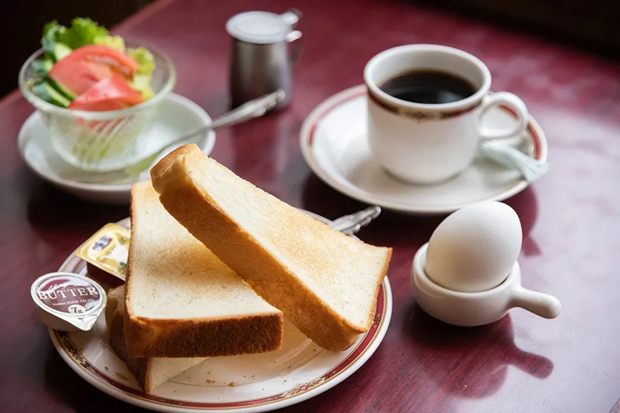 トーストも食べ放題！？池袋の老舗喫茶「タカセ」のお得な朝食