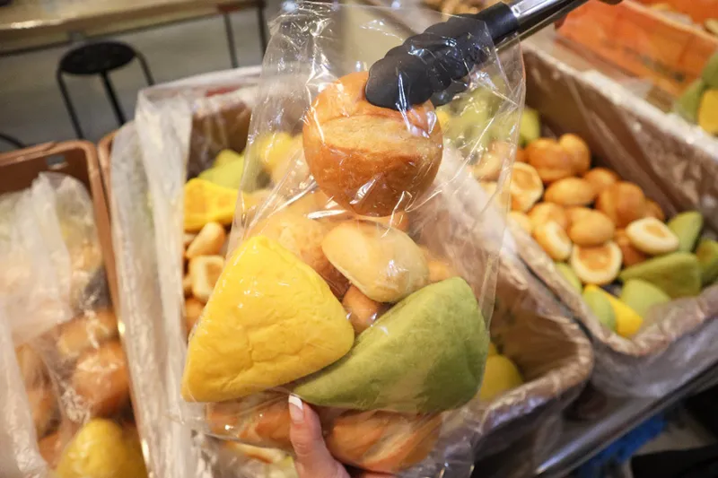 東京の「工場直売パン屋」3選！パン詰め放題に激安パンも