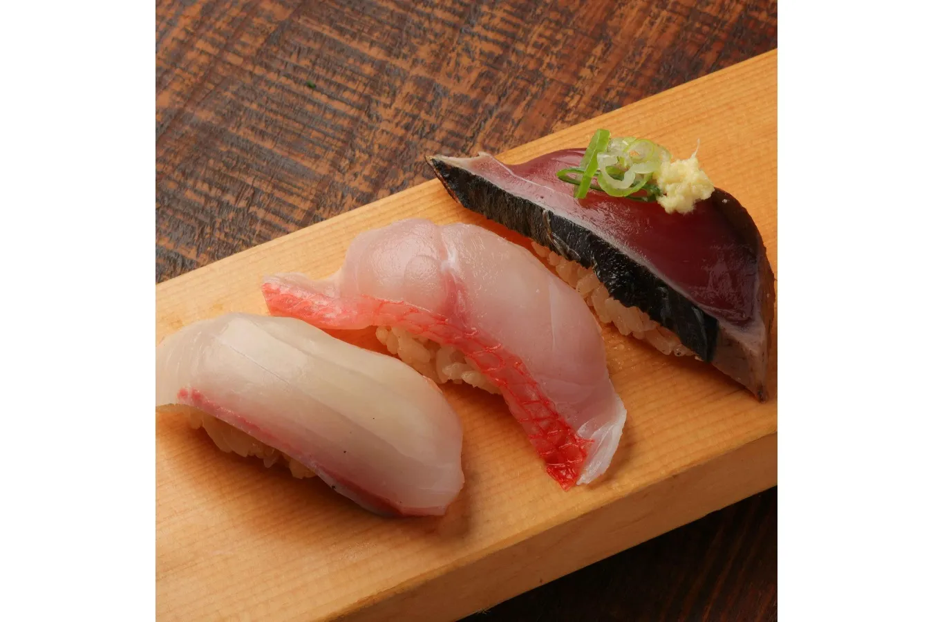 ▲「本日鮮魚三貫盛」