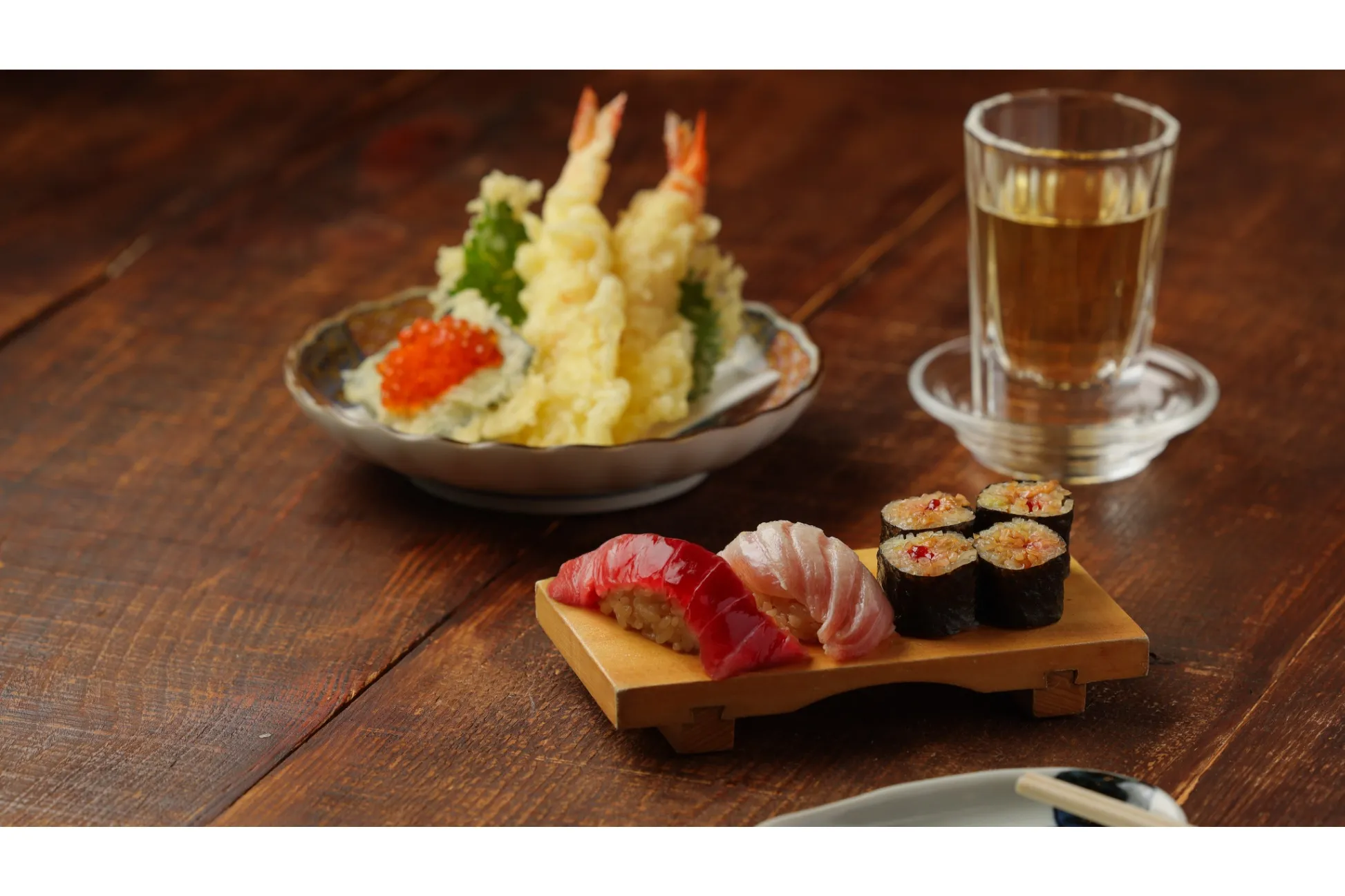 寿司や天ぷらがリーズナブルに楽しめる「大衆すし酒場 めのじ」桜木町にオープン