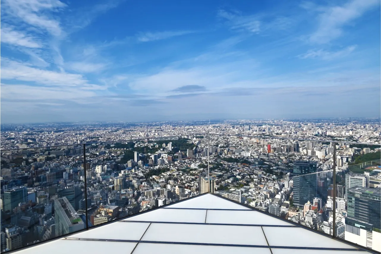 ▲空を飛んでいるような気分になれる「SKY EDGE」