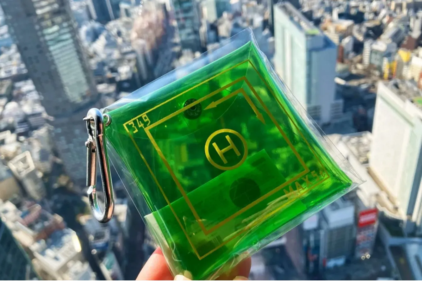 ▲筆者お気に入りの「渋谷SKYヘリポート PVCポーチ」