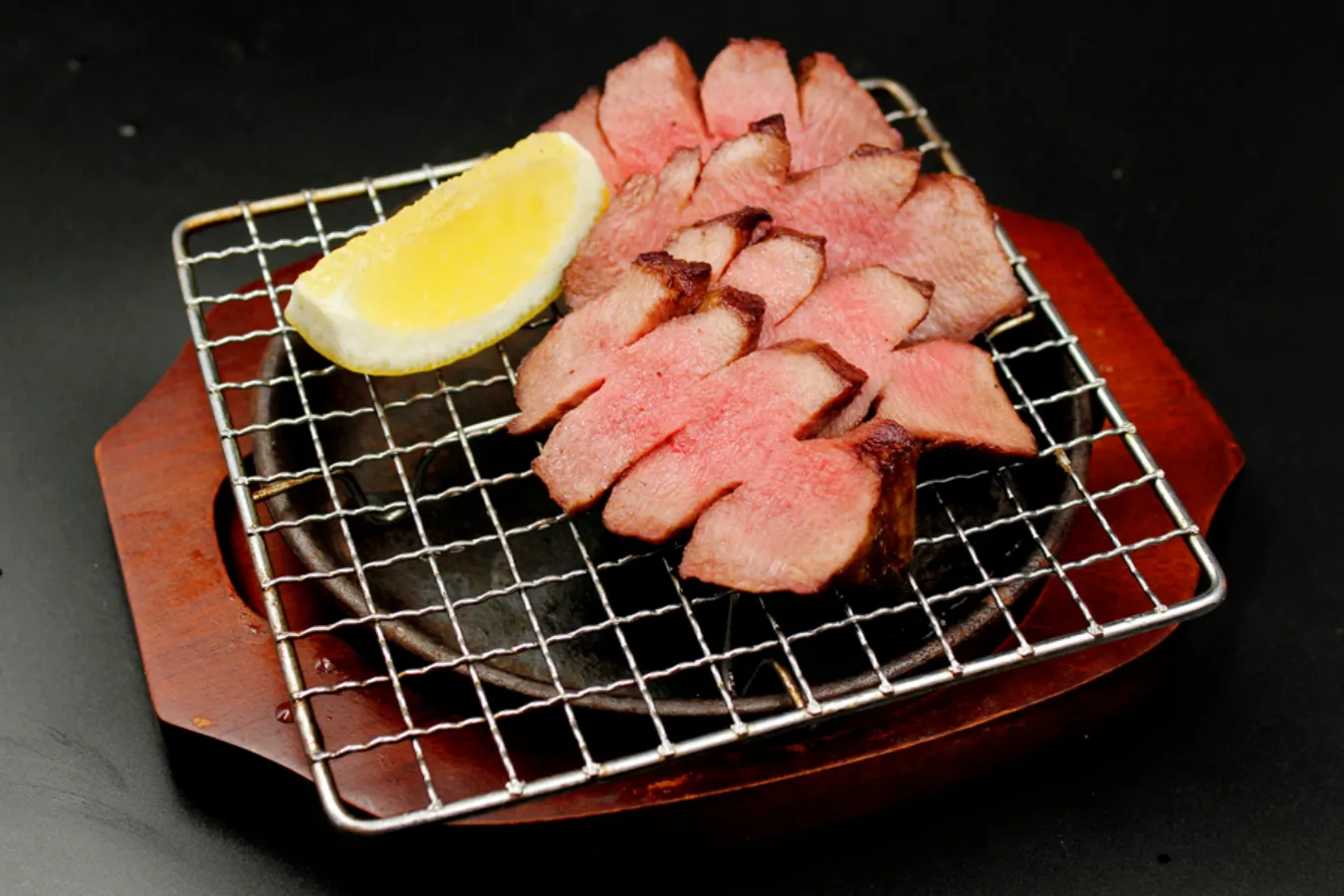 ▲写真提供：牛タン 夏火鉢