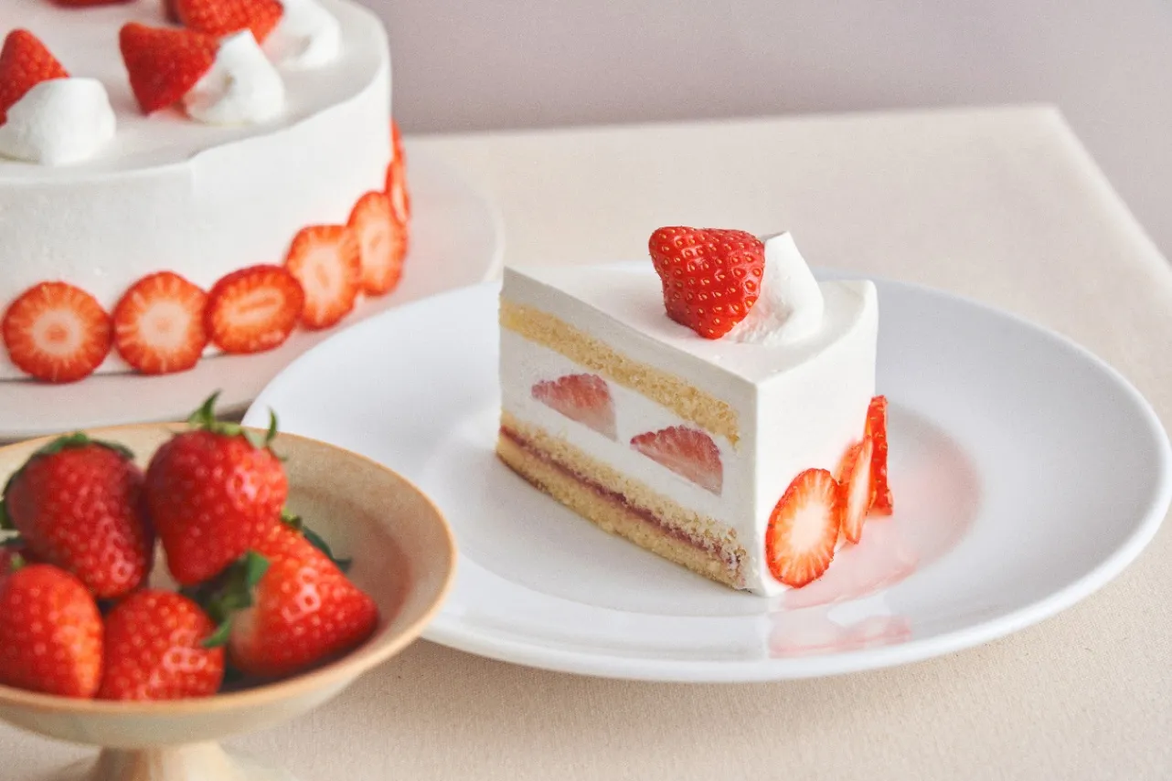 ▲「“あすかルビー”いちごのふんわり〈生〉ショートケーキ」