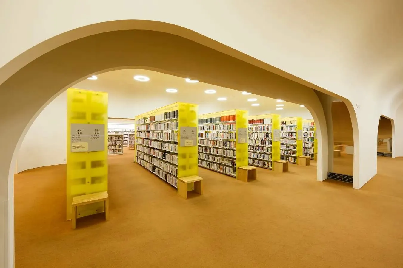 ▲地下1階メインライブラリー