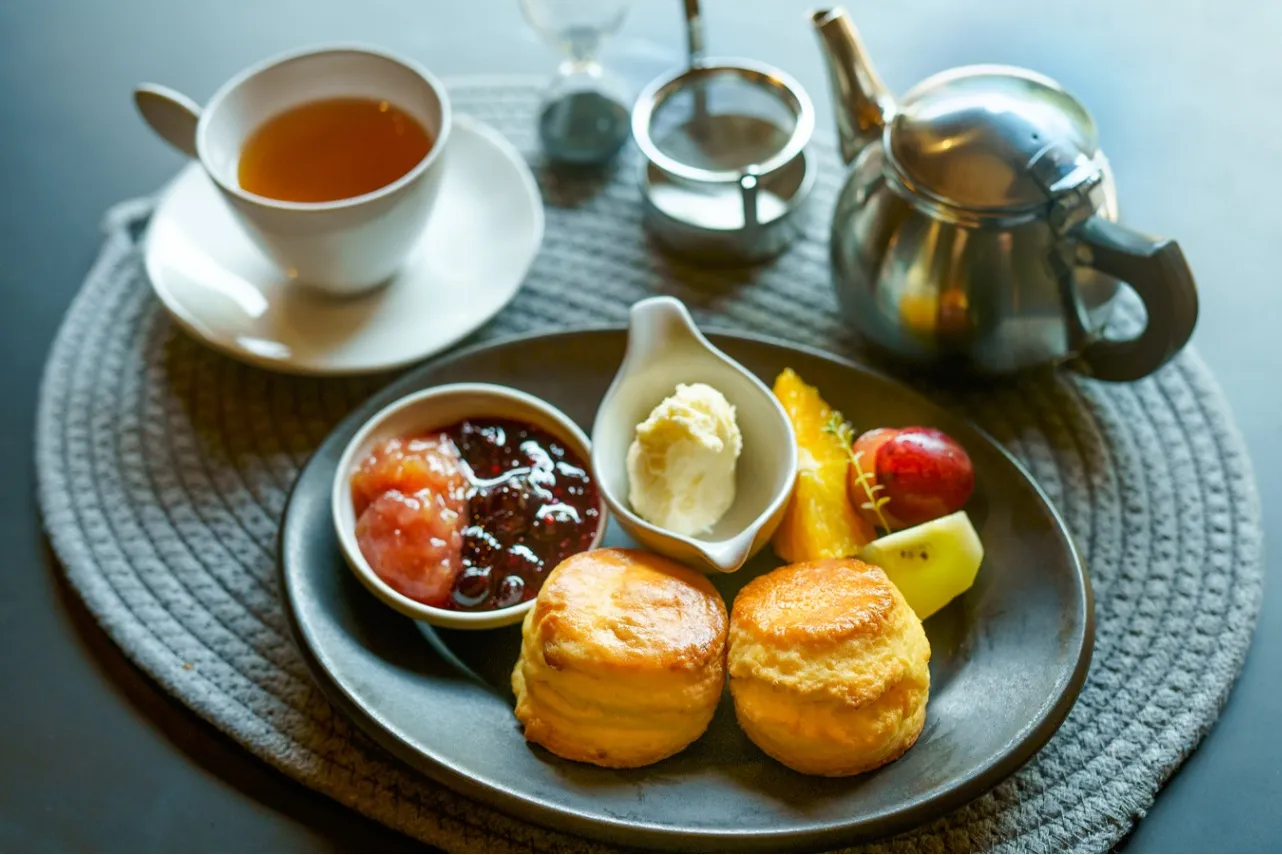 喧噪から遠く離れた築50年の古民家ティールーム。平塚「茶室 雨ト音」_1851002