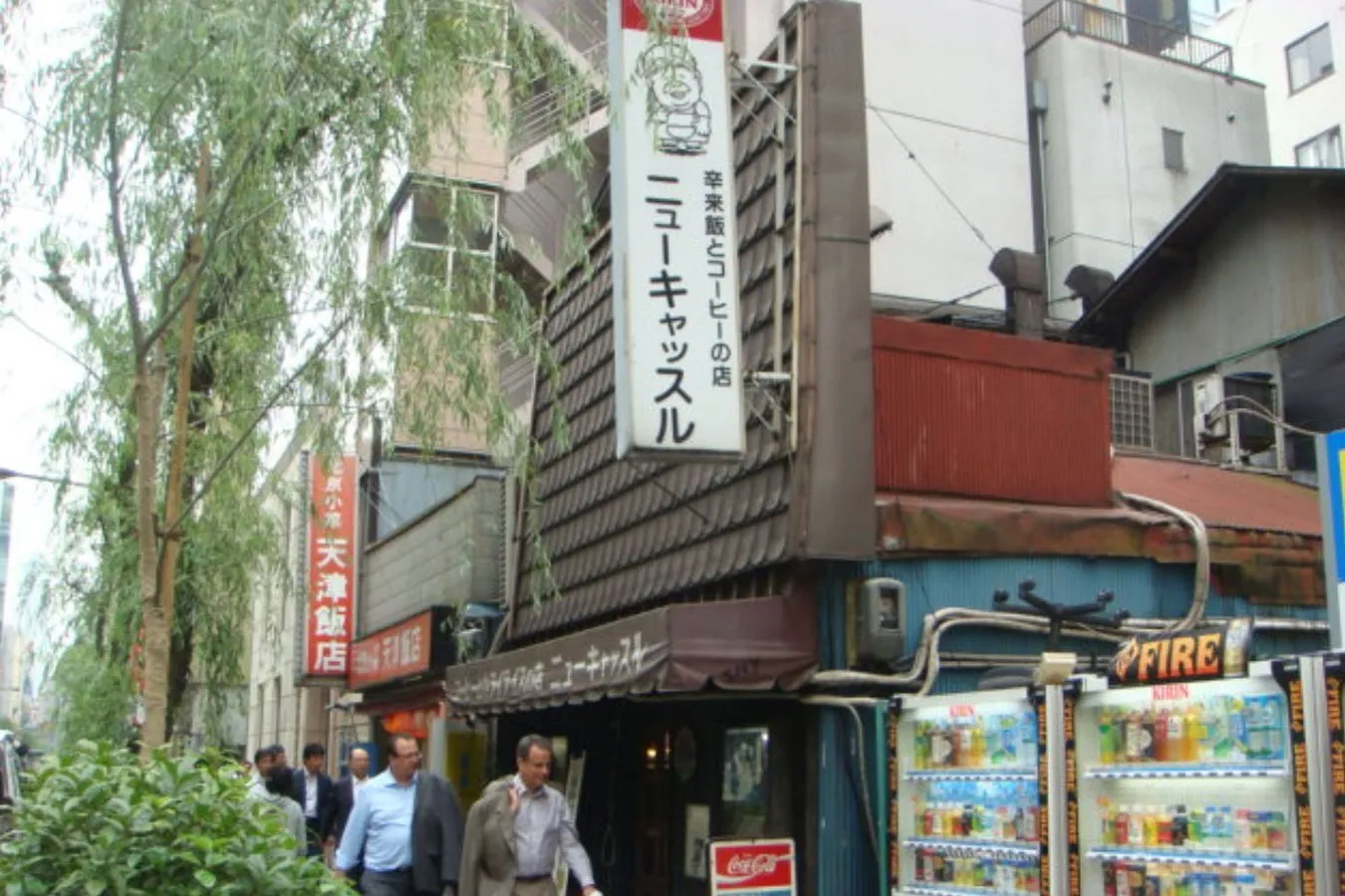 ▲平成21（2009）年頃の「ニューキャッスル」ランチ時はいつも大繁盛でした