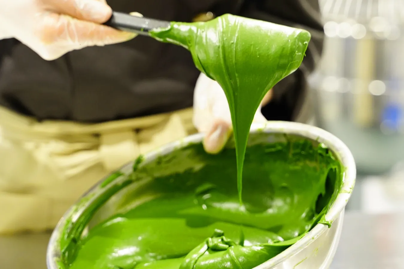 ▲抹茶の配合率が高いため、クリーム作りの試作も何度も繰り返されたという