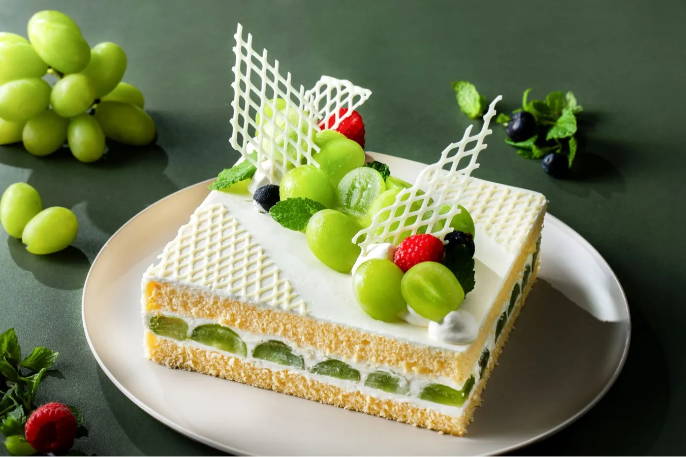 ▲「シャインマスカットのショートケーキ」