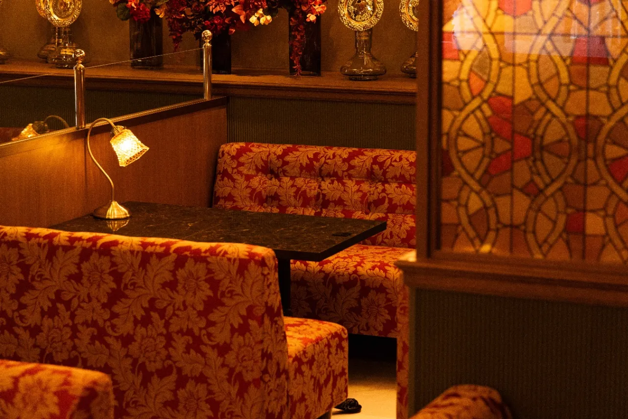 レトロな雰囲気の「喫茶 白煙珈琲店」渋谷にオープン！クリームソーダやプリンアラモードも_3696383