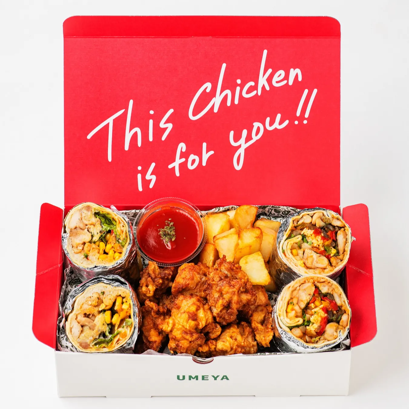 ▲テリヤキブリトー1本、メキシカンブリトー1本、もも肉から揚げ250g、ポテトフライ200gが入った「パーティーボックス Gセット」（3,480円）