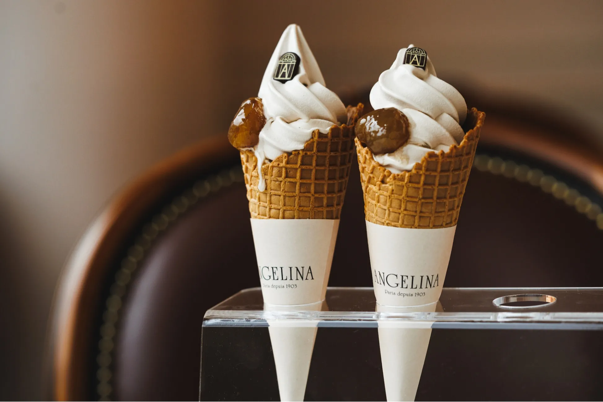 名物モンブラン”イメージの日本限定ソフトクリーム！「アンジェリーナ