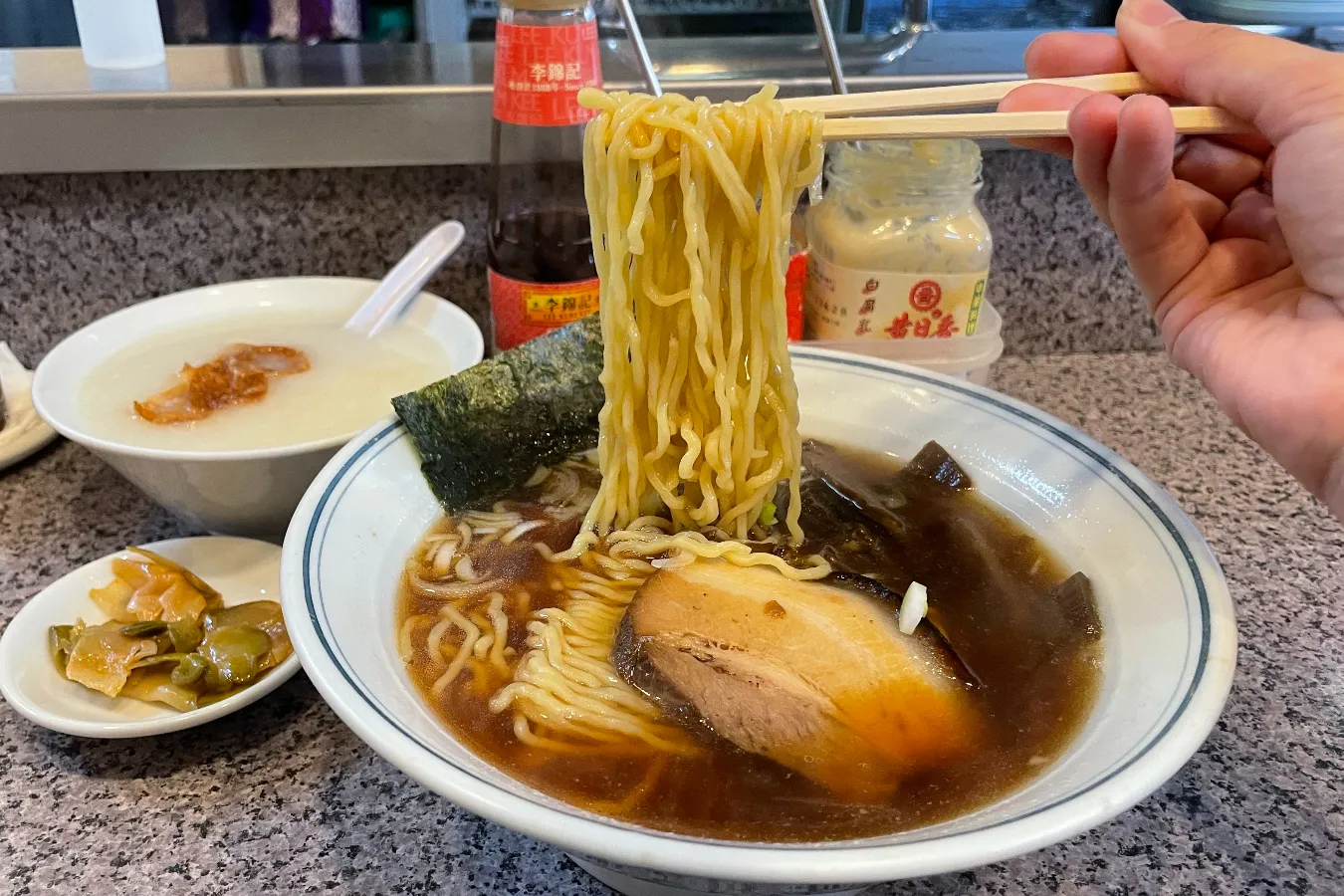 お粥セットが嬉しい、御茶ノ水「味の萬楽」ラーメン女子・森本聡子のイチ推し。_619814